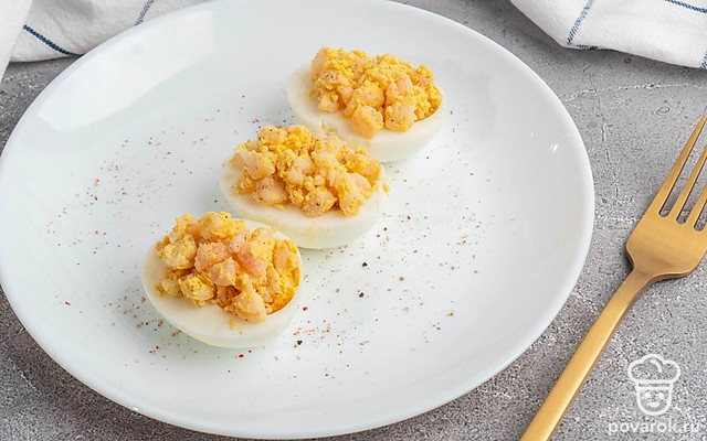 ПП фаршированные яйца — Рецепт с фото