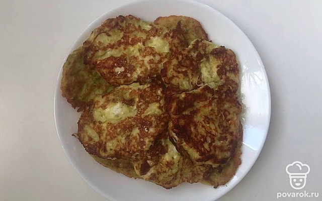 Вкуснейшие оладьи из кабачков — Рецепт с фото