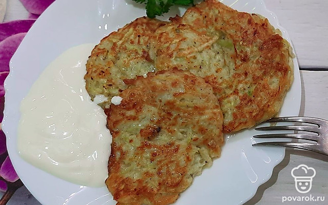 Кабачковые оладьи — идеальный завтрак — Рецепт с фото