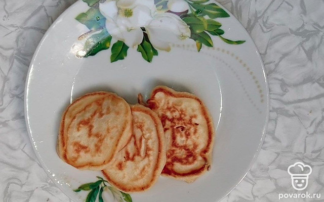 Вкуснейшие оладьи на кефире — Рецепт с фото