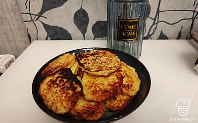 Можно подавать со сметаной.