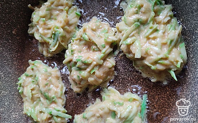 Обжариваем.