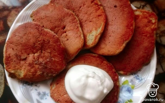 Печеночные оладушки на кефире с луком — Рецепт с фото