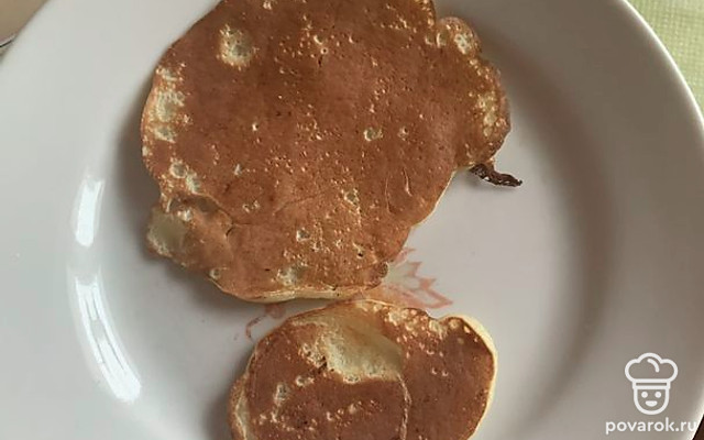 Банановые оладушки на молоке — Рецепт с фото