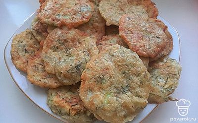 Кабачковые оладьи с чесноком и укропом — Рецепт с фото