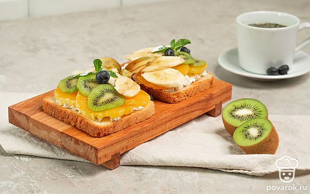 Тост с фруктами — Рецепт с фото