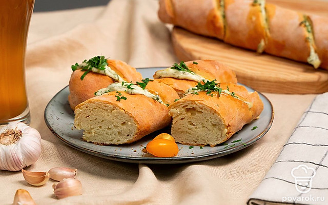 Багет с чесночным соусом — Рецепт с фото