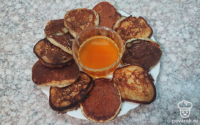 Банановые оладьи на «Снежке» — Рецепт с фото