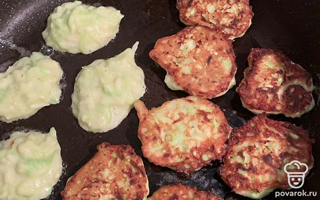 Оладушки из кабачка — Рецепт с фото