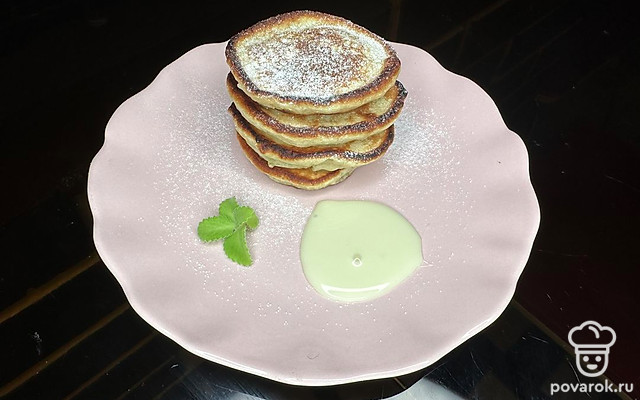 Банановые оладьи на молоке к завтраку — Рецепт с фото