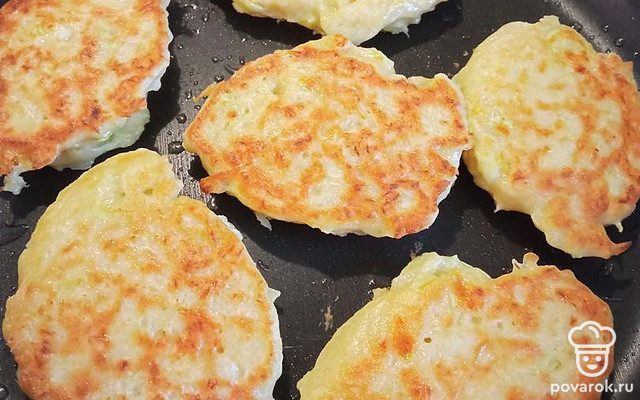 Кабачковые оладьи для худеющих — Рецепт с фото