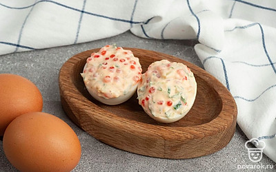 Закуска готова и ждет, когда ее подадут на стол!