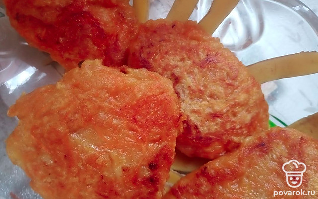 Морковно-банановые оладьи — Рецепт с фото