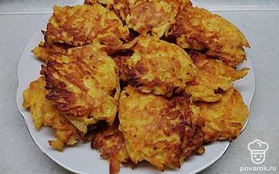 Обжарьте так так все оладьи. 