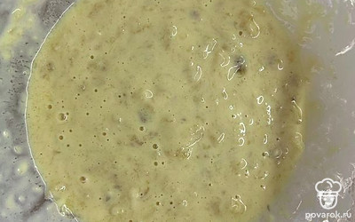 Доведите тесто до однородной массы.