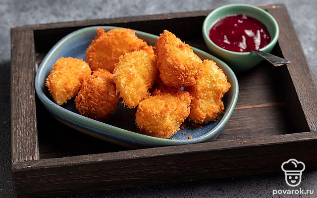 Камамбер в панировке — Рецепт с фото