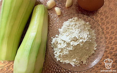 Подготовьте все ингредиенты.