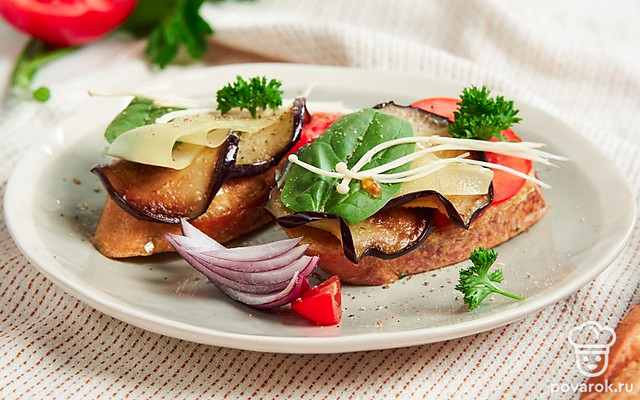 Багет с баклажаном — Рецепт с фото