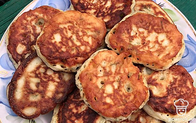 Пышные оладьи с кабачком и укропом — Рецепт с фото