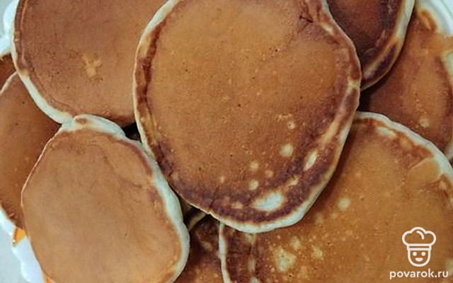 Нежные оладьи из сметаны на скорую руку — Рецепт с фото