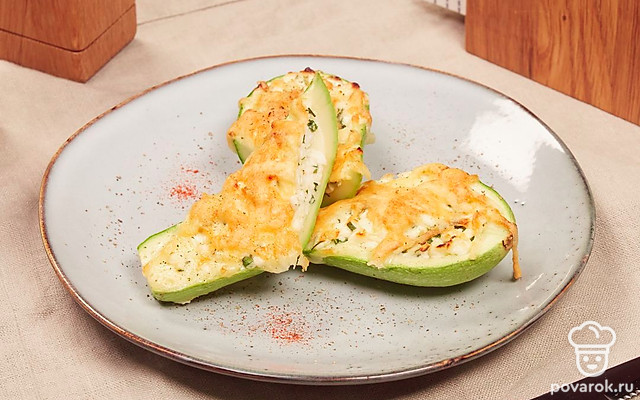 Кабачки, фаршированные творогом — Рецепт с фото