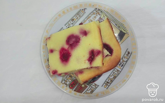 Легкая запеканка с малиной — Рецепт с фото