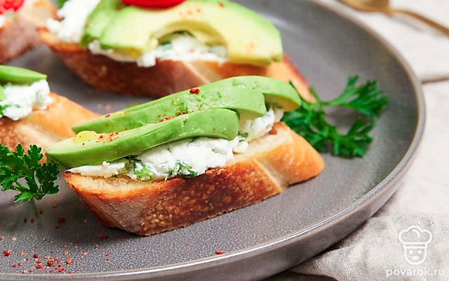 Багет с авокадо — Рецепт с фото