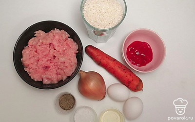 Промойте куриные яйца, морковь, почистите лук и вместе с остальными ингредиентами, по списку, разложите по емкостям, для дальнейшего использования, отмерив их количество.