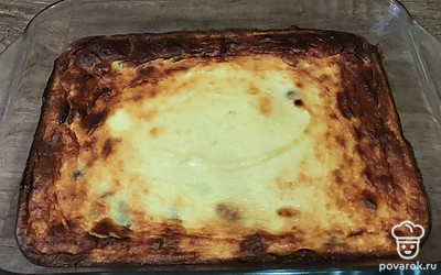 Обязательно дайте запеканке «отдохнуть», она должна остыть и стабилизироваться.