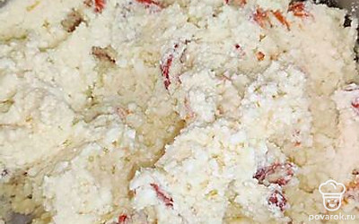 Тщательно перемешайте массу до однородности.