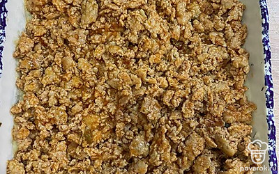 Второй слой — фарш.