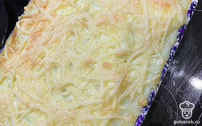 Подавать с овощным салатом.