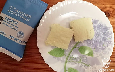 Творожная диетическая запеканка готова. 