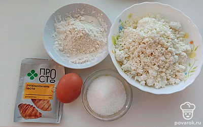 Подготавливаем все ингредиенты.