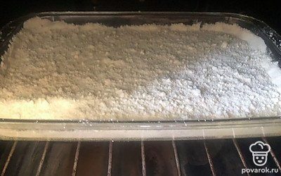 Запекайте в духовке 40 минут при 180 градусах.