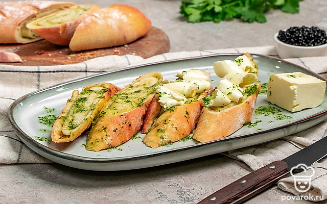 Багет со свежей зеленью — Рецепт с фото