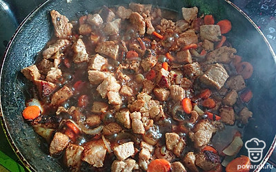 Тушить до полуготовности. 