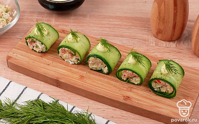 Закуска из огурца с крабовыми палочками — Рецепт с фото