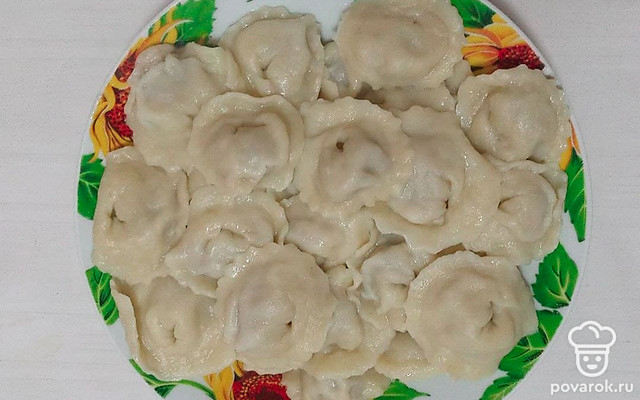 Пельмени с куриным фаршем и базиликом — Рецепт с фото