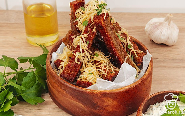 Гренки с чесноком и сыром — Рецепт с фото