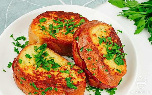 Гренки с колбасой — Рецепт с фото