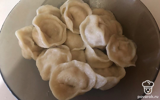 Пельмени с куриным фаршем — Рецепт с фото