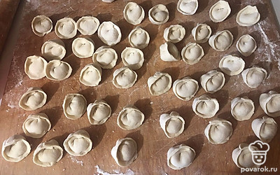 Сделайте пельмени.