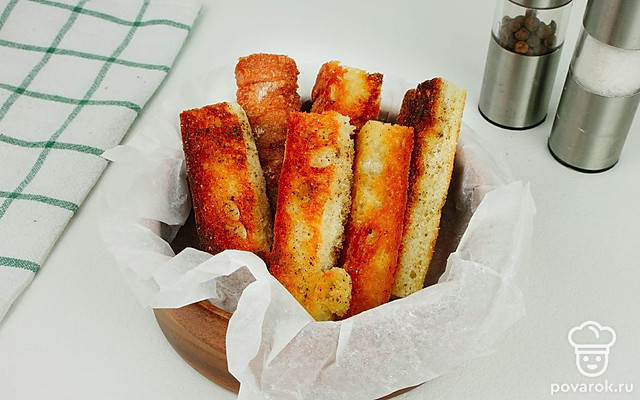 Гренки из белого хлеба — Рецепт с фото