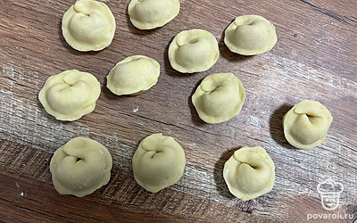 Соедините ушки.