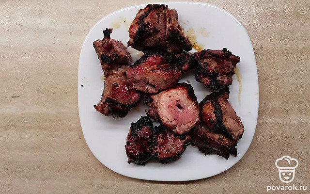 Жареный шашлык из свинины, маринованный в гранатовом соке — Рецепт с фото