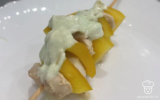 Шашлычок из болгарского перца и нежного куриного филе — Рецепт с фото