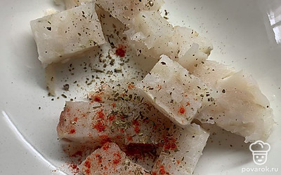 Добавьте специи.