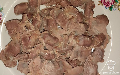 Желудки отварите.