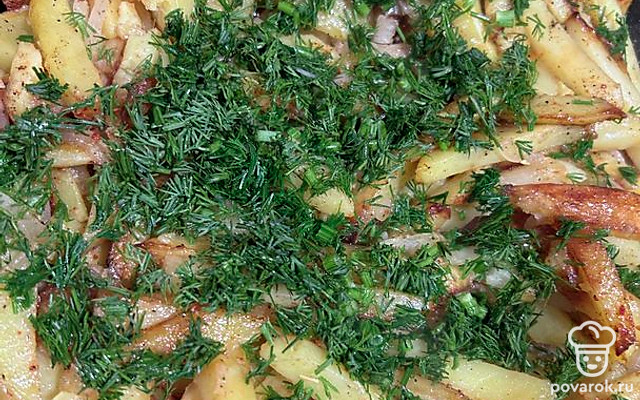 Жареный картофель с укропом — Рецепт с фото